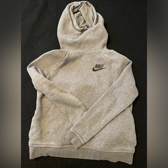 Nike Women’s Hoodie Cowl Neck Hi Low Damen Gray Pullover Sweatshirt Sz medium - Picture 1 of 3